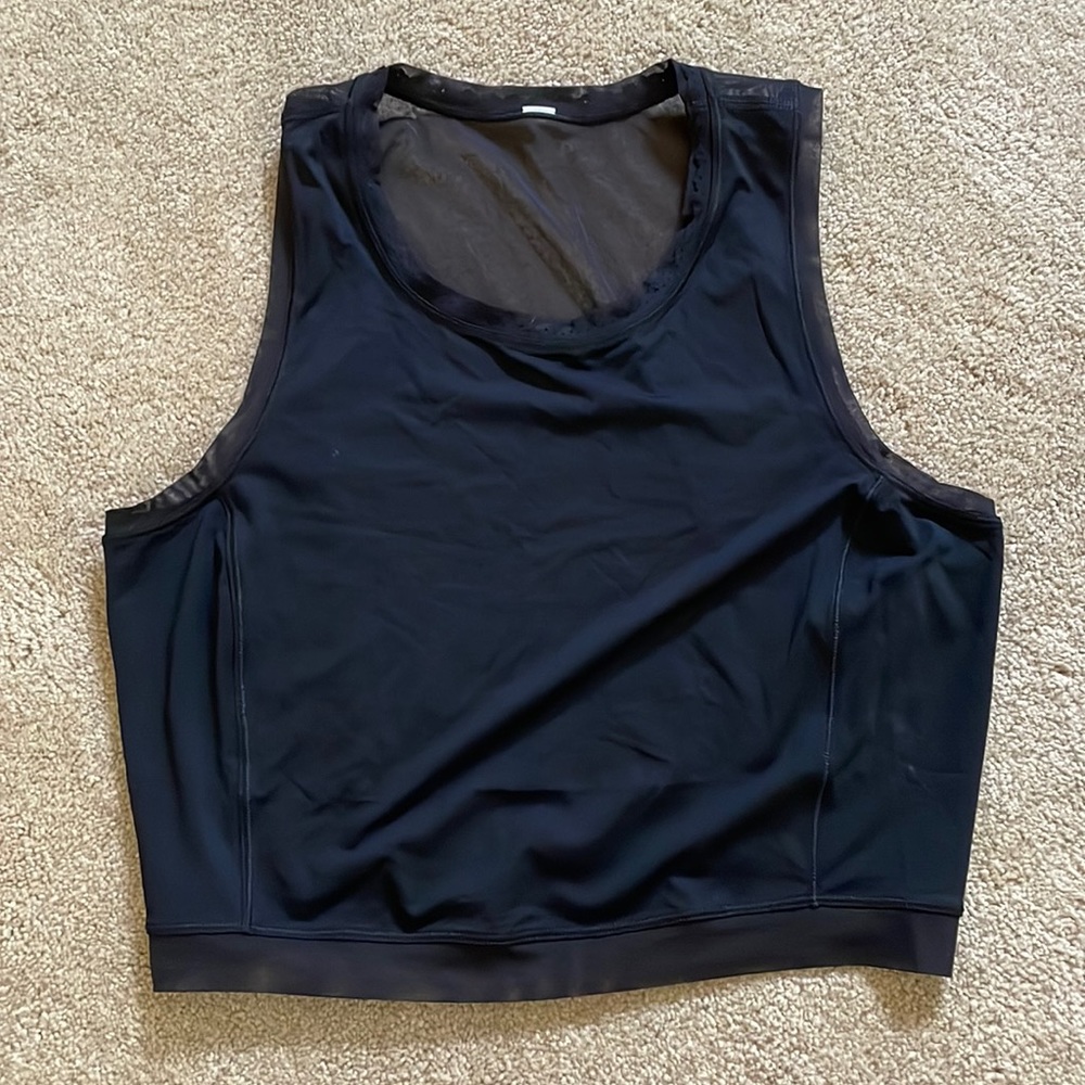 Lululemon crop top with mesh back